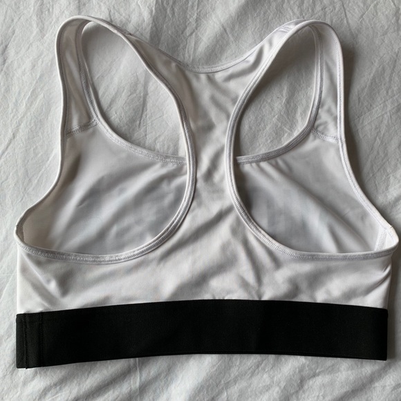 VS SPORT Bra - Picture 4 of 6
